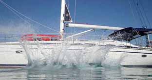 Tuerkei Sprung ins Wasser